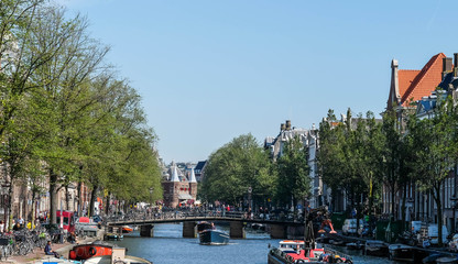 Amsterdam mit Grachten