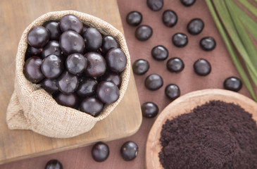 Fruit and acai powder - Euterpe oleracea