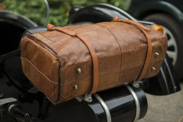 Motorrad, Lederkoffer
