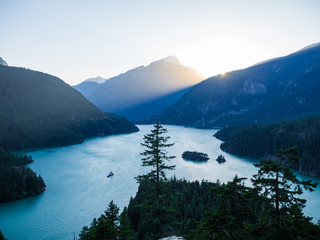 Obraz premium Sunset from the Diablo Lake Vista, North Cascades