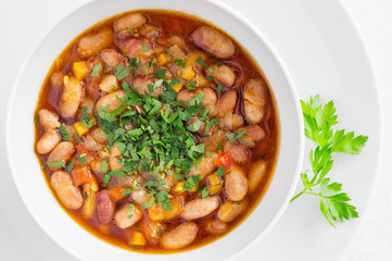 cranberry beans stew with vegetables and parsley