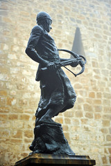 Ballestero en las murallas de Úbeda, provincia de Jaén, España