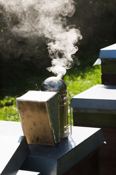 Bee Smoker - Apiarist Tool