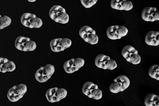 Gummy skulls