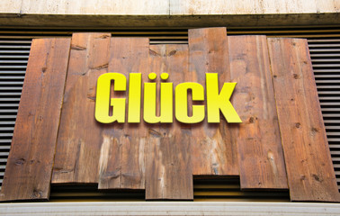 Fototapeta premium Schild 222 - Glück