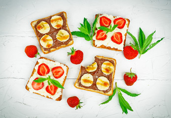 Sandwiches with chocolate and berry