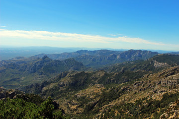 Fototapeta na wymiar Montañas del parque natural de Els Ports, Tortosa (Cataluña)