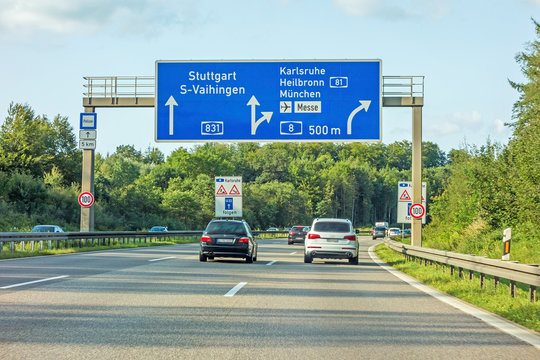 freeway road sign on Autobahn A81, Stuttgart / Vaihingen - Karlsruhe / Heilbronn / Munich