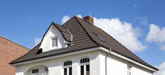  tiled roof