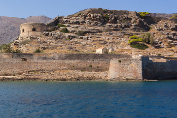 Fototapeta na wymiar Fortress of the island of Spinalonga. Leprosarium. Crete, Greece.