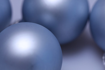 Weihnachten Weihnachtsschmuck lila Kugeln