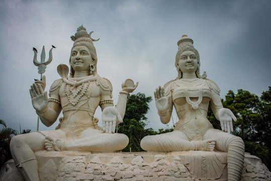 Visakhapatnam India: Shiva Parvathi statues on Kailasagiri hill in Andhra Pradesh state India