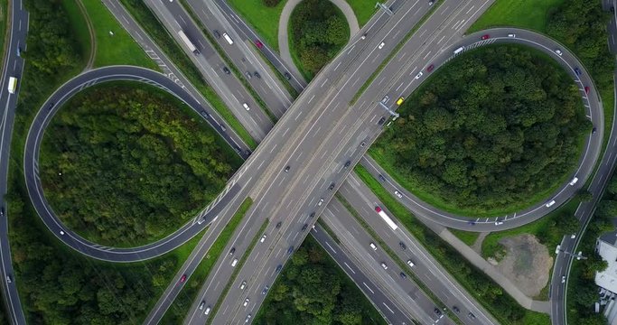 Autobahn aus der Luft