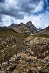 Fototapeta na wymiar Dramatic landscape of beautiful high Fan mountains in Tajikistan