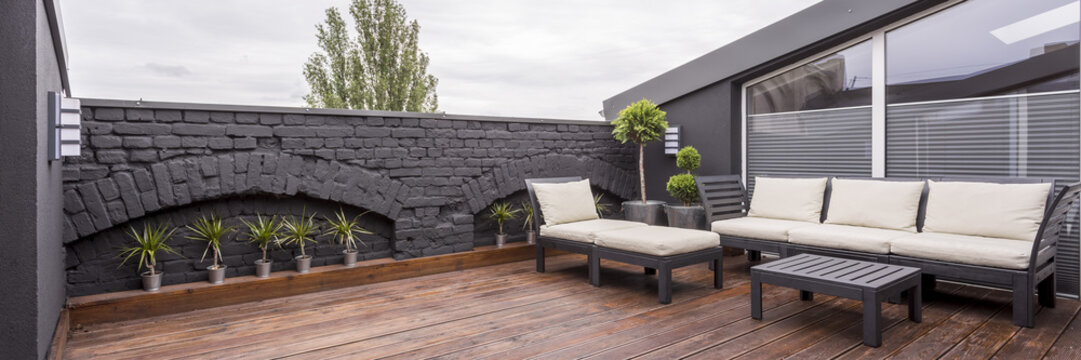 Rooftop terrace with wooden flooring