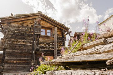 Zermatt, Dorf, Findeln, Weiler, Sunnegga, Wanderweg, Bergbauer, Holzstall, Holzhaus, Alpen, Wallis, Schweizer Berge, Sommer, Schweiz