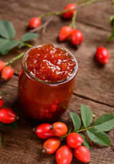 Wild rose fruits jam