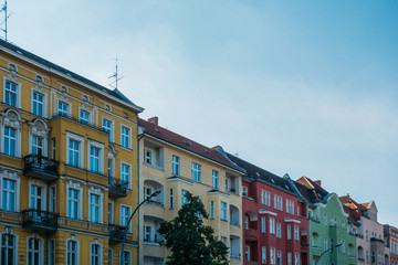 Obraz premium colorful buildings at berlin in a row