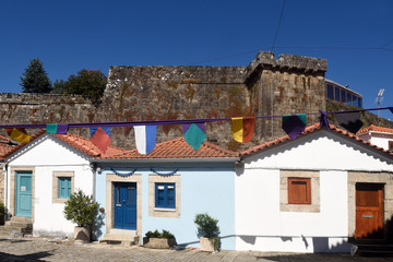 Fototapeta na wymiar house and castle of Vila Nova de Cerveira, Alto, Minho, Portugal