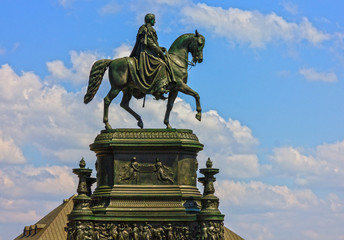 Fototapeta na wymiar Dresden town architecture, monument statue landmark, Germany