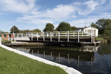 Splatt Bridge on the Gloucester & Sharpness Canal at Frampton on Severn in Gloucestershire, England...