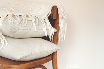 chair with pillows