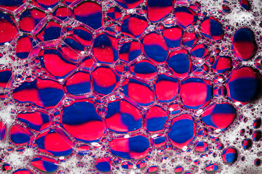 Bubbles in fluid