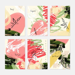 Obraz premium Rough sketched dandelion flowers and seeds on scribbles