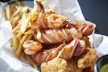 fried chicken with sauce