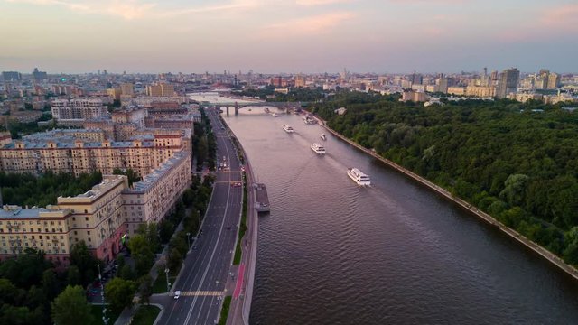 sunset evening moscow river traffic famous park cityscape aerial panorama 4k time lapse russia 