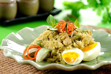 Fried rice with green curry