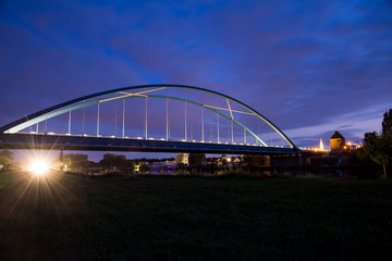 Fototapeta na wymiar Bridge at night accross the river Main