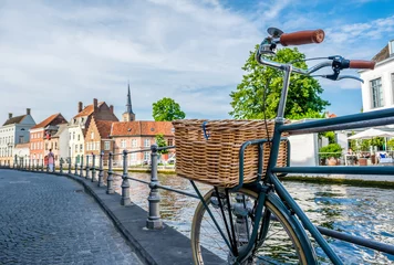 Afwasbaar Fotobehang Brugge Brugge (Brugge) stadsgezicht met fiets