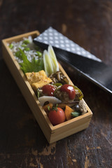 ハンバーグの和風弁当