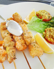fish skewers with shrimp and swordfish baked in the oven