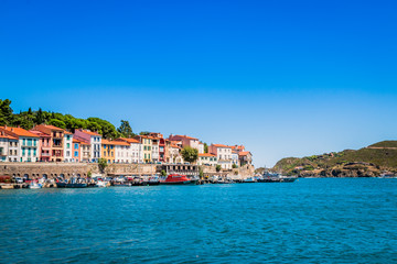 Fototapeta premium Port-Vendres i port rybacki