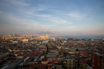 Fototapeta premium panorama di napoli con vesuvio e porto