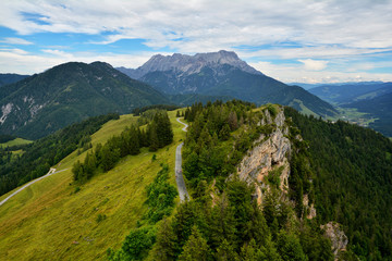 Obraz premium Buchensteinwand mountain seen from Jakobskreuz Cross in Sankt Ulrich am Pillersee, Austria