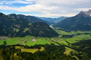 Fototapeta premium Buchensteinwand mountain seen from Jakobskreuz Cross in Sankt Ulrich am Pillersee, Austria