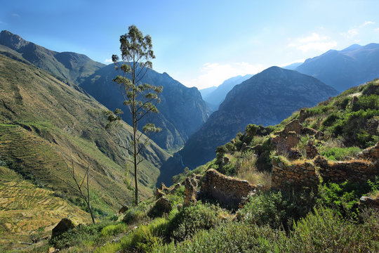 Huaquis village in Nor Yauyos Cochas, Peru