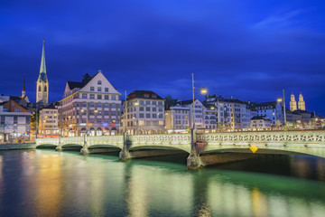 Fototapeta premium Night cityscape of Zurich