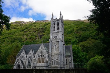 Fototapeta na wymiar Neo-gothic church, Kylemore, Ireland