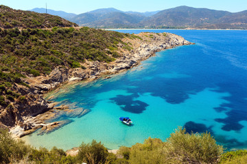 Fototapeta na wymiar Summer sea coast (Halkidiki, Greece).