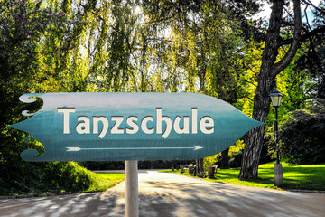 Schild 254 - Tanzschule