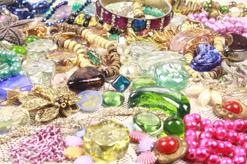 Россыпь драгоценностей.