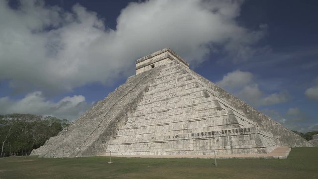 CHICHEN ITZA, MEXICO - MAY 25, 2017: Movement along Maya pyramid temple of Kukulkan in peninsula Yucatan at summer sunny day