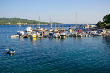 Obraz premium Seaport with ships