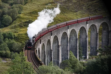 Türaufkleber Glenfinnan-Viadukt Glenfinnan Viaduct ist ein Eisenbahnviadukt in Schottland