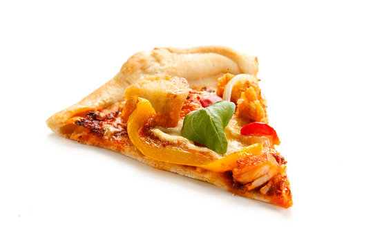 Piece of pizza with chicken 