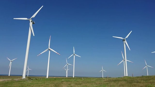 elektrownia wiatrowa, wiatraki